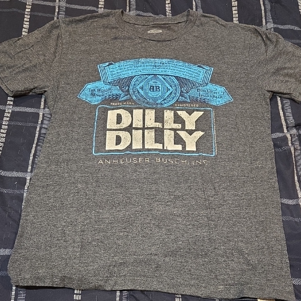 Gray Dilly Dilly Graphic T-Shirt